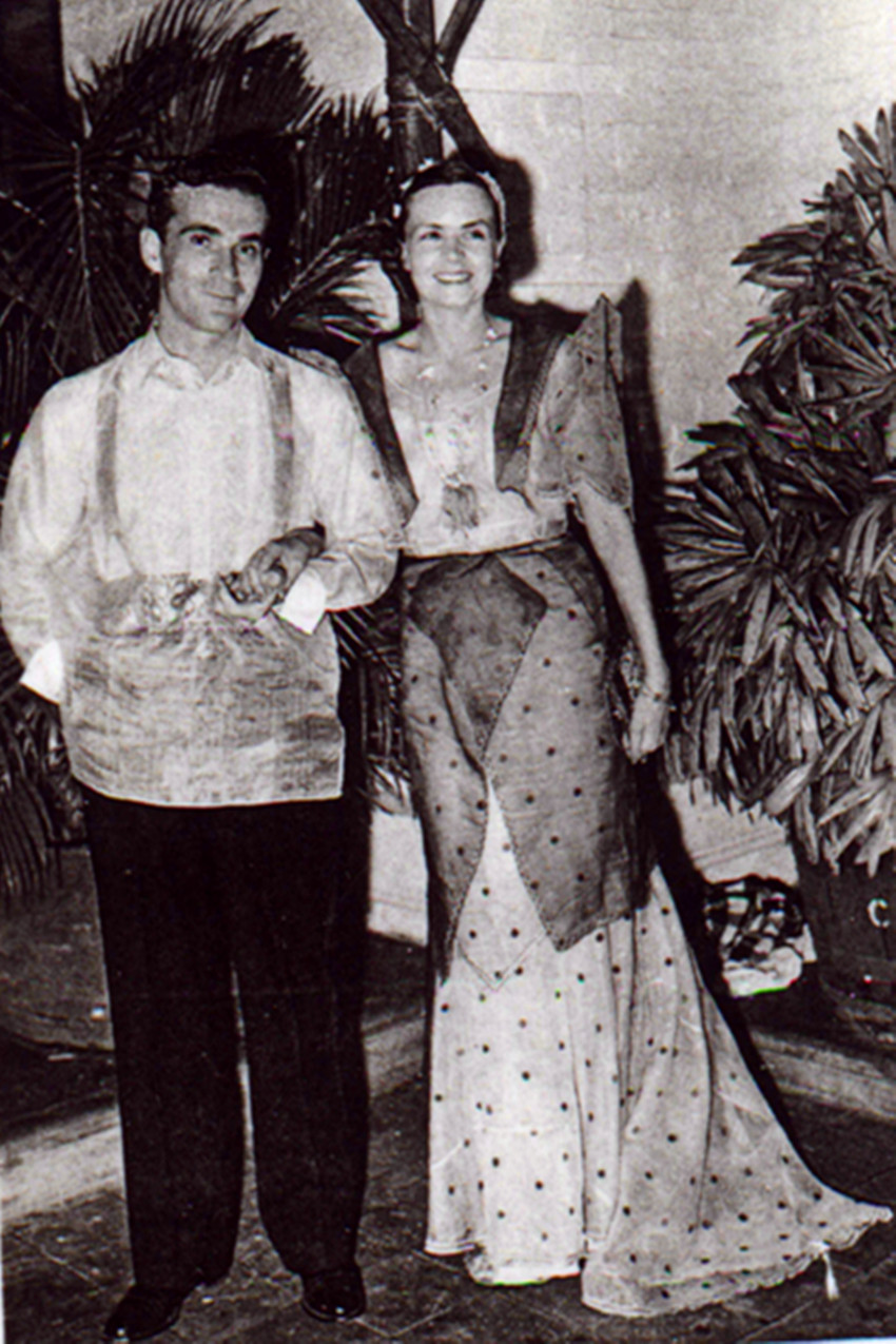 189海伦和斯诺在菲律宾参加舞会_副本.jpg