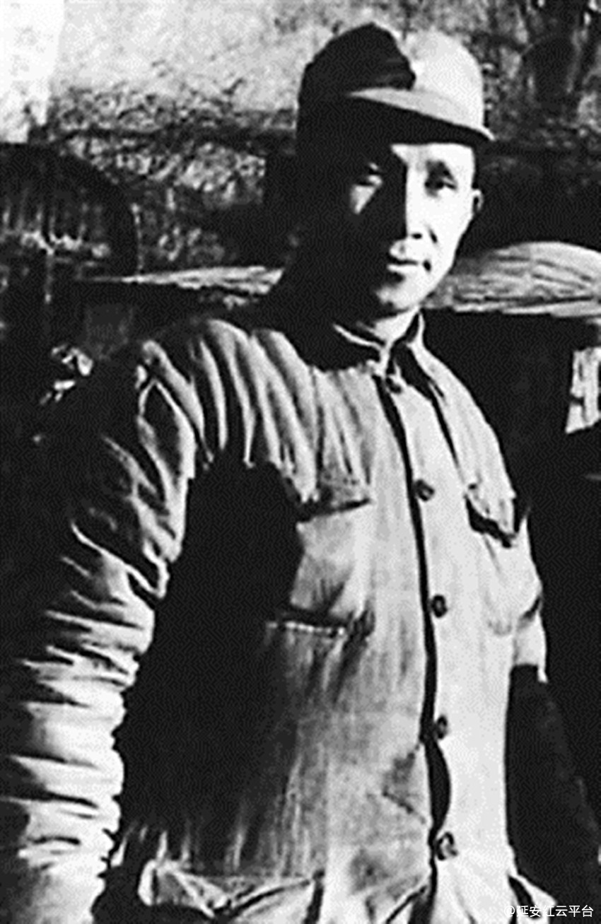 20129310479_副本.jpg